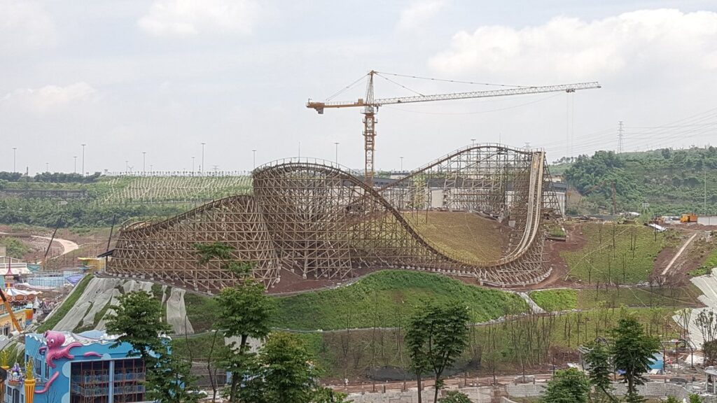 Skyilne_Attractions_Wood_Coaster_Design_Happy_Valley_Chongqing_Jungle_Dragon_02