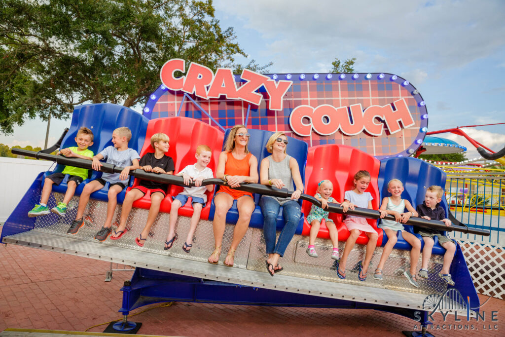 Skyline_Attractions_Crazy_Couch_Fun_Spot_America_02