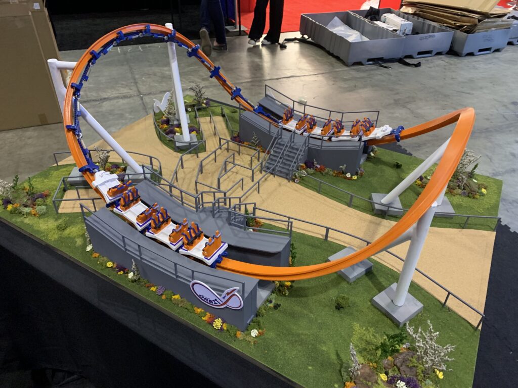 Skyline_Attractions_Orbit_Scale_Model_42